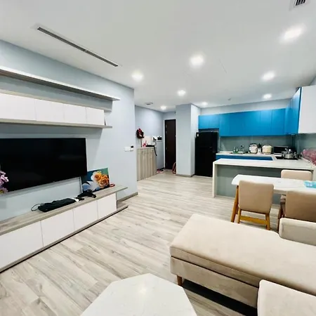 Sunrise City 2 phòng ngủ, có hồ bơi tràn